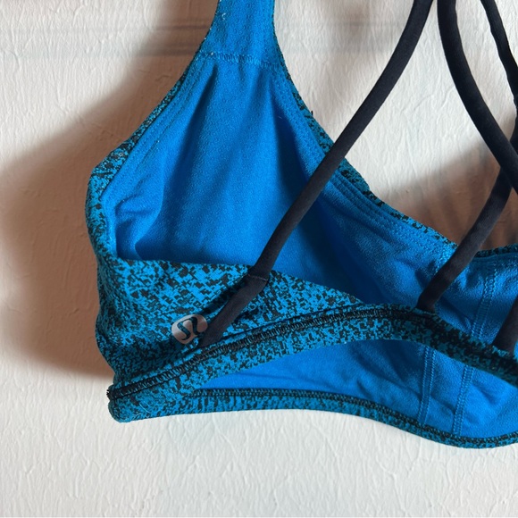 Lululemon Free To Be Zen Bra Power Luxtreme Spray Jacquard Shocking blue… - Picture 6 of 8